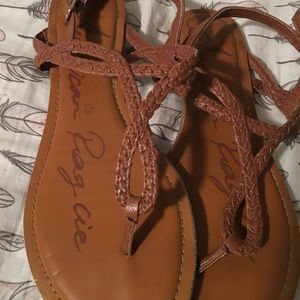 American rag sandals size 7.5/8